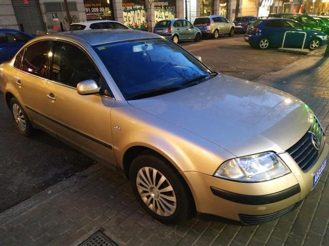 Volkswagen Passat 1.9 Tdi 130cv ocasion - Argelles Automviles