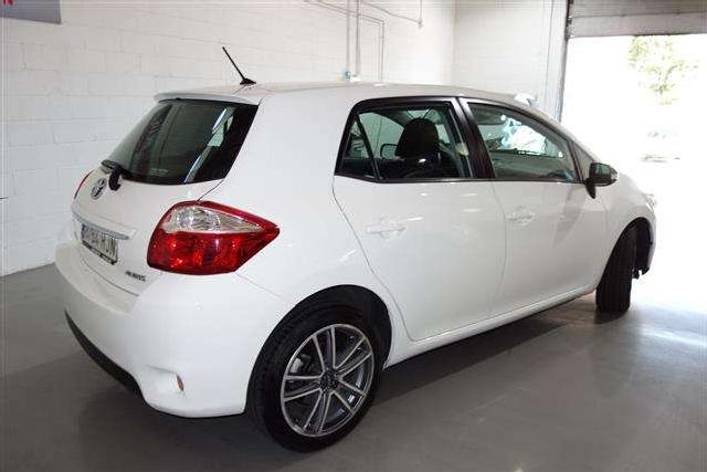 Toyota Auris 130 Active ocasion - Kobe Motor