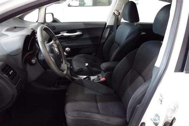 Toyota Auris 130 Active ocasion - Kobe Motor