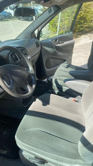 Chrysler Voyager 2.5 Crdi 143 7 Plazas ocasion - VEHICULOS DE OCASION