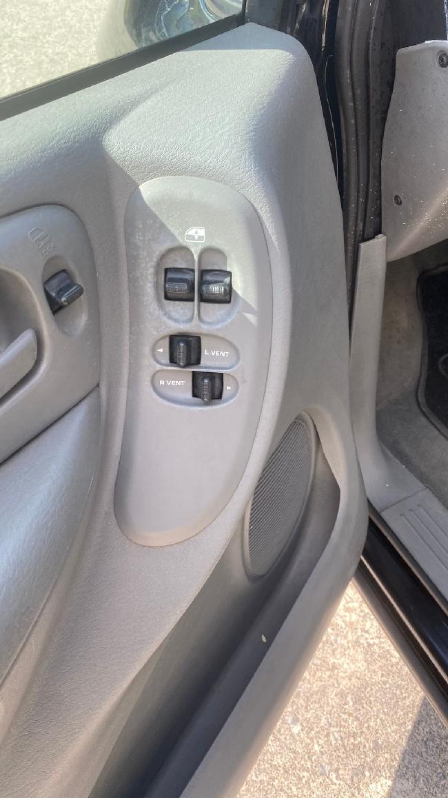 Chrysler Voyager 2.5 Crdi 143 7 Plazas ocasion - VEHICULOS DE OCASION