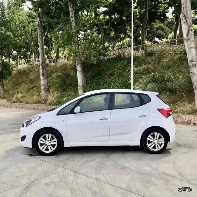 Hyundai Ix20 1.4 Crdi 90cv ocasion - Garaje Roselln