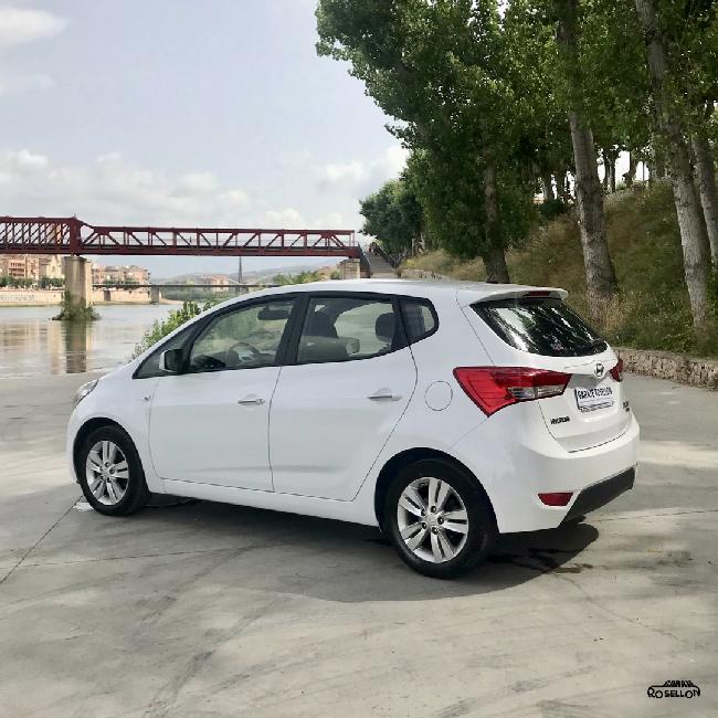 Hyundai Ix20 1.4 Crdi 90cv ocasion - Garaje Roselln