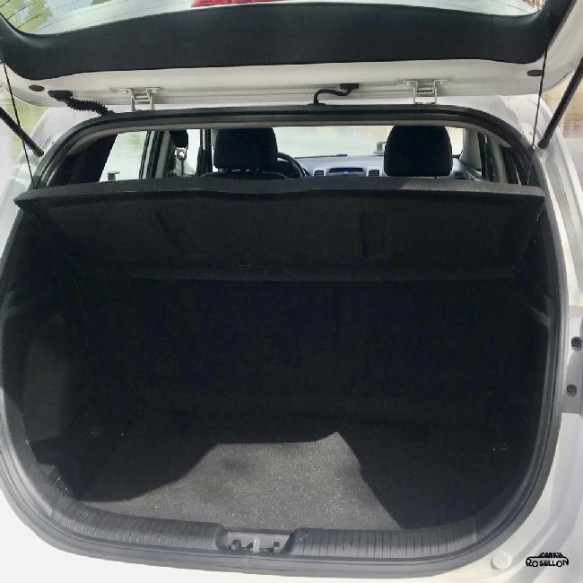 Hyundai Ix20 1.4 Crdi 90cv ocasion - Garaje Roselln