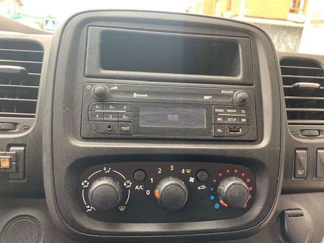 Opel Vivaro 1.6 Cdti Bi-turbo 125 Cv Comb ocasion - VEHICULOS DE OCASION
