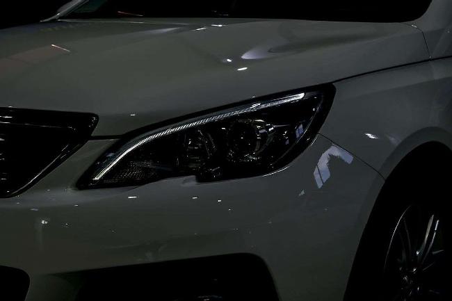 Peugeot 308 5p Style 1.2 Puretech 96kw 130cv Auto ocasion - Automotor Dursan