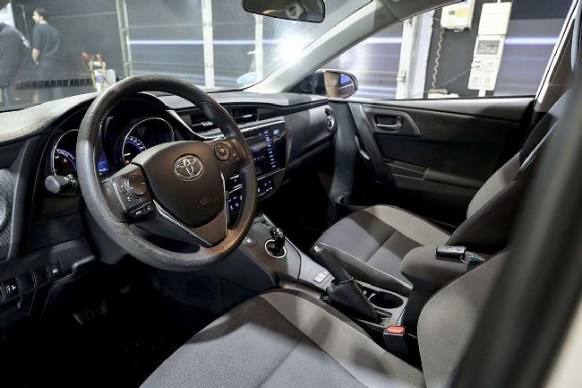 Toyota Auris 1.8 140h Hybrid Business ocasion - Automotor Dursan