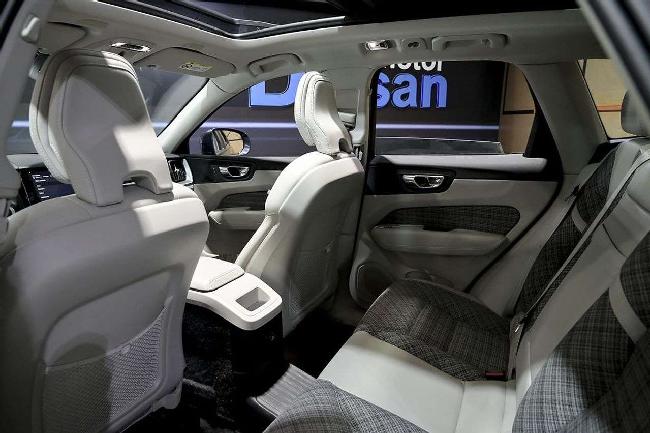 Volvo Xc60 Xc-60 2.0 T8 Awd Momentum Auto ocasion - Automotor Dursan