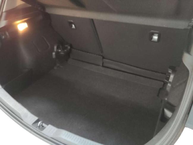 Toyota Auris Hybrid 140h Advance ocasion - Only Cars Sabadell