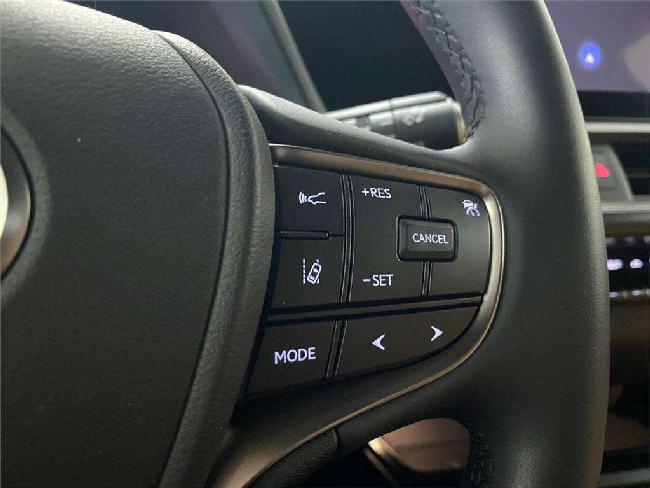 Lexus Ux 200 Suv Premium 2.0 L Hbrido (2wd) ocasion - Lexus Madrid