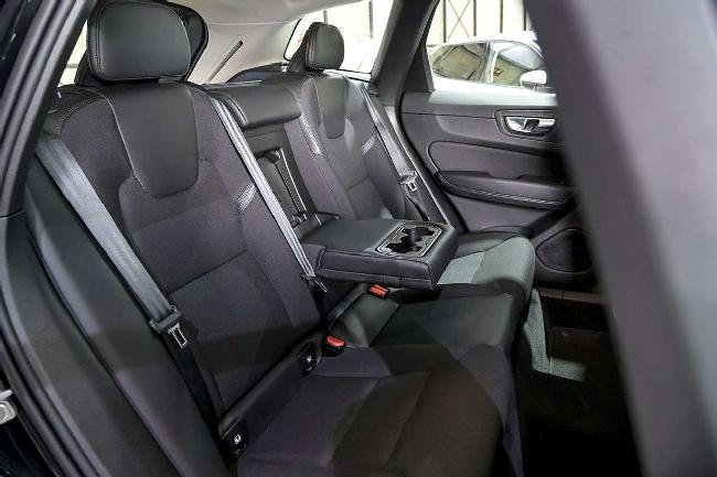 Volvo Xc60 Xc-60 2.0 B4 D Awd Momentum Auto ocasion - Automotor Dursan