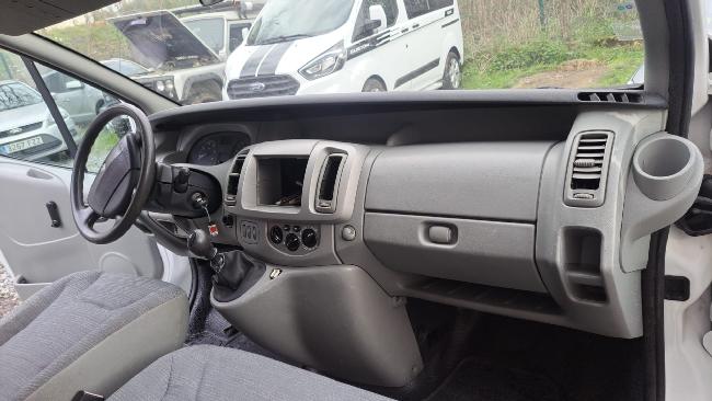 Renault Trafic 2.5 Dci 140 Camper ocasion - VEHICULOS DE OCASION