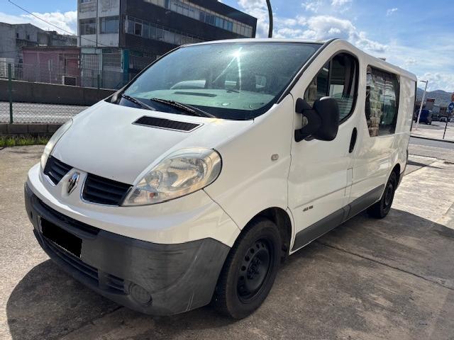 Renault Trafic 2.0 Dci 115 Passenger ocasion - VEHICULOS DE OCASION