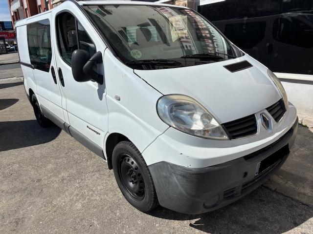 Renault Trafic 2.0 Dci 115 Passenger ocasion - VEHICULOS DE OCASION