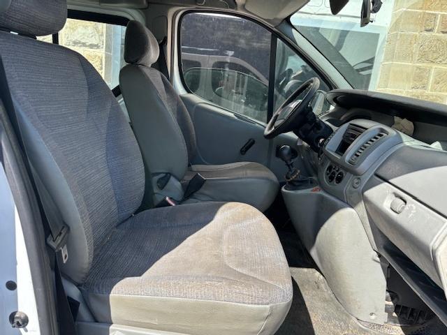 Renault Trafic 2.0 Dci 115 Passenger ocasion - VEHICULOS DE OCASION