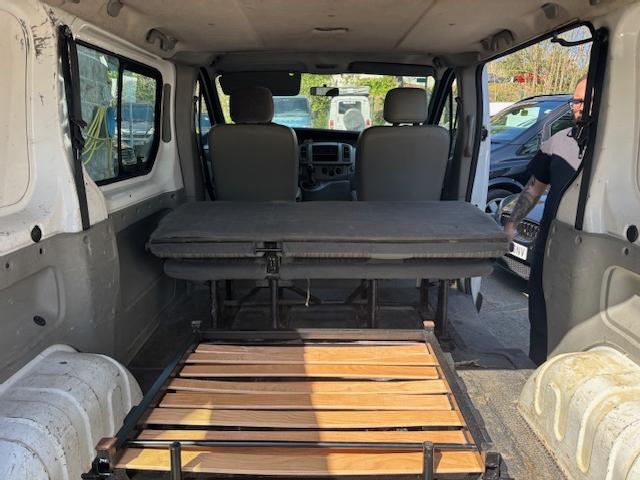 Renault Trafic 2.0 Dci 115 Passenger ocasion - VEHICULOS DE OCASION