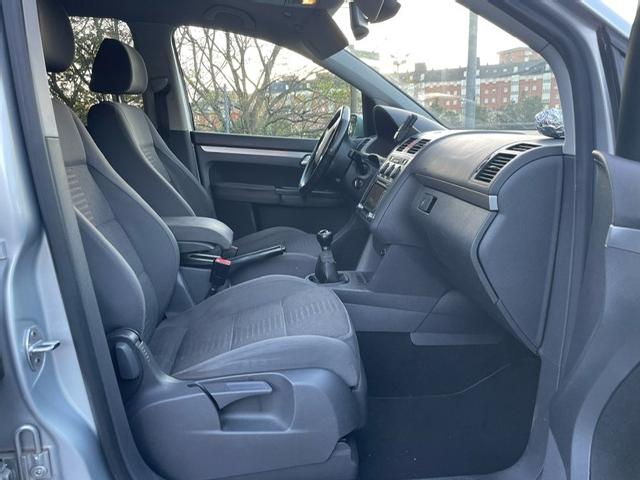 Volkswagen Touran 2.0 Tdi 140 Cv R-line ocasion - VEHICULOS DE OCASION