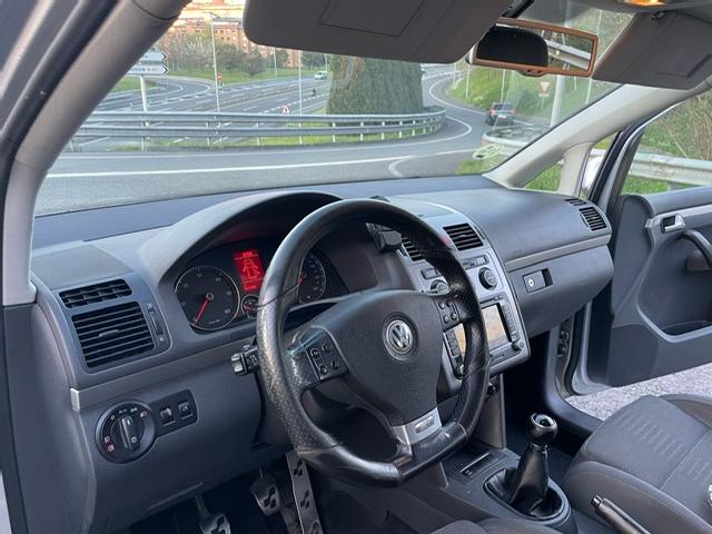Volkswagen Touran 2.0 Tdi 140 Cv R-line ocasion - VEHICULOS DE OCASION