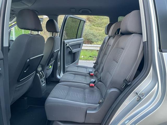 Volkswagen Touran 2.0 Tdi 140 Cv R-line ocasion - VEHICULOS DE OCASION