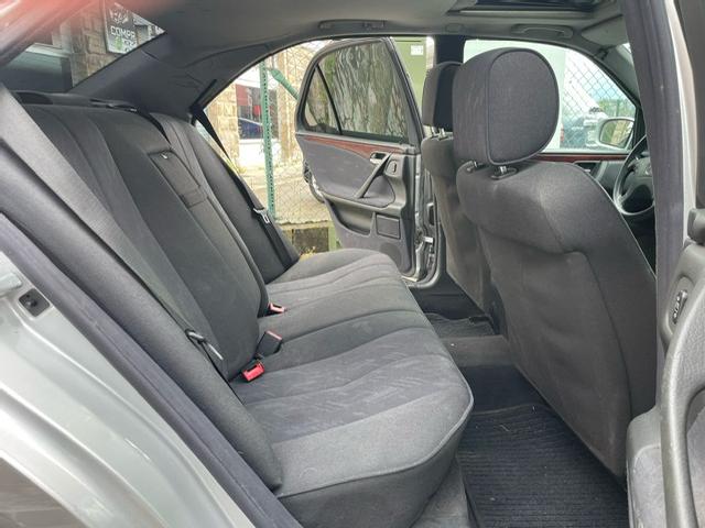 Mercedes E-220 Cdi Elegance 143 Cv ocasion - VEHICULOS DE OCASION