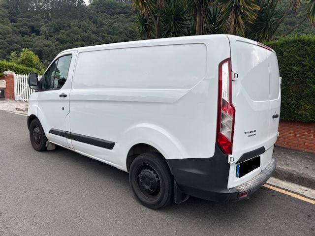 Ford Transit Custom L1-h1 130 Cv ocasion - VEHICULOS DE OCASION