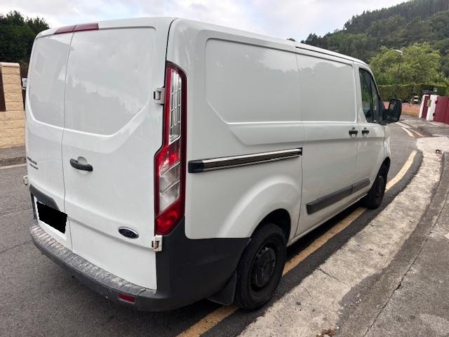 Ford Transit Custom L1-h1 130 Cv ocasion - VEHICULOS DE OCASION