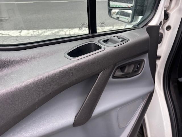 Ford Transit Custom L1-h1 130 Cv ocasion - VEHICULOS DE OCASION