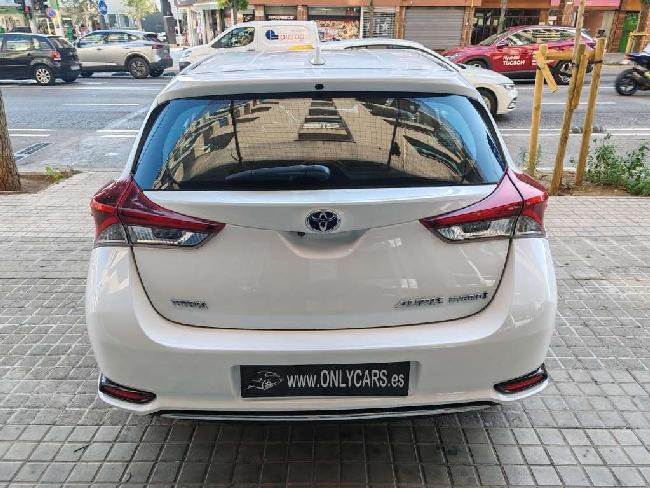 Toyota Auris Hybrid 140h Advance ocasion - Only Cars Sabadell