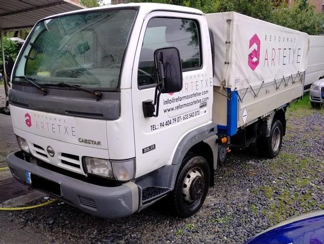 Nissan Cabstar 35.13 3.0 D 125 Cv ocasion - VEHICULOS DE OCASION