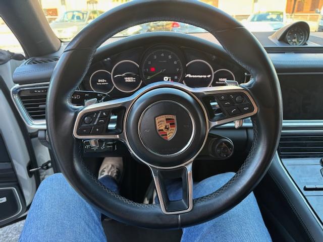 Porsche Panamera Hybrido Enchufable 462 Cv ocasion - VEHICULOS DE OCASION