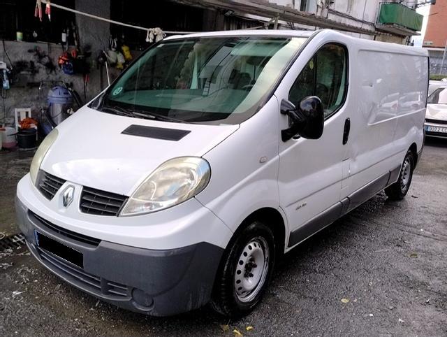 Renault Trafic 2.0 Dci 115 Furgon Vivienda Camperizada ocasion - VEHICULOS DE OCASION