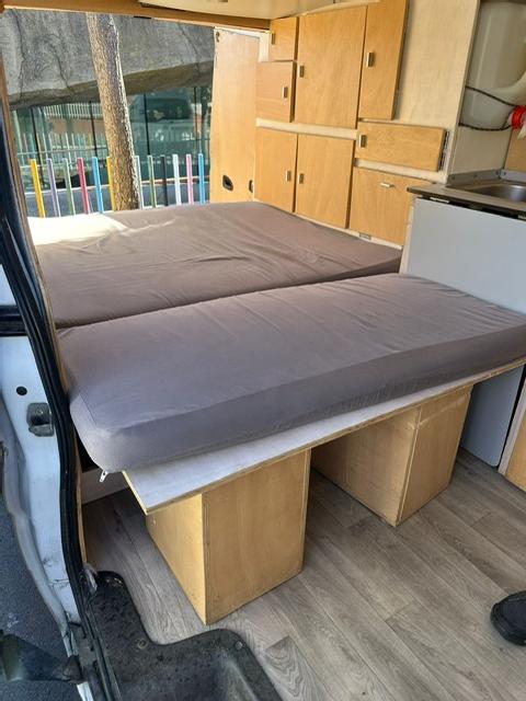 Renault Trafic 2.0 Dci 115 Furgon Vivienda Camperizada ocasion - VEHICULOS DE OCASION