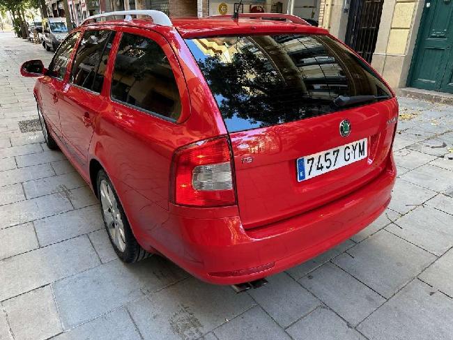 Skoda Octavia Combi 1.8tsi Elegance Dsg ocasion - Box Sport