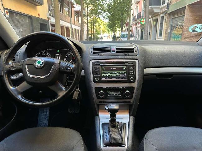 Skoda Octavia Combi 1.8tsi Elegance Dsg ocasion - Box Sport