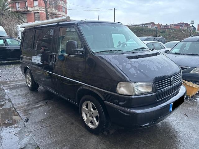 Volkswagen Multivan 2.5 Tdi 102 Cv Placa Solar ocasion - VEHICULOS DE OCASION