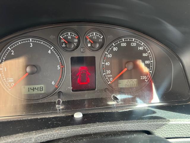 Volkswagen Multivan 2.5 Tdi Team 130 Cv Estacionaria ocasion - VEHICULOS DE OCASION