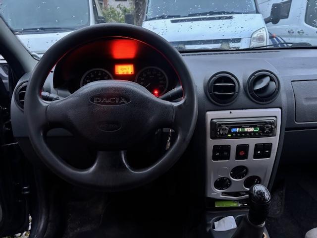 Dacia Logan 1.6 I 7 Plazas Etiqueta C ocasion - VEHICULOS DE OCASION