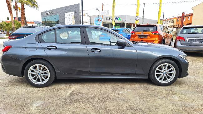 BMW 318 D *led*gps*c�mara* ocasion - Granada Wagen