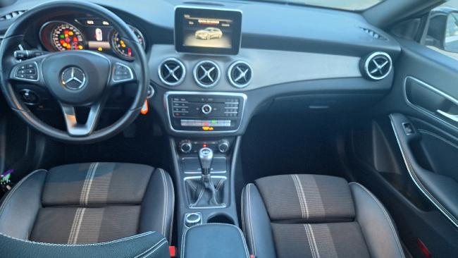 Mercedes Cla 180 Shooting Brake *gps*piel*led* ocasion - Granada Wagen