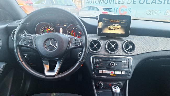 Mercedes Cla 180 Shooting Brake *gps*piel*led* ocasion - Granada Wagen
