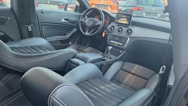 Mercedes Cla 180 Shooting Brake *gps*piel*led* ocasion - Granada Wagen