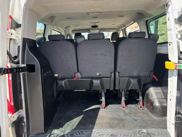 Ford Transit Custom 2.0 Tdi 9 Plazas ocasion - VEHICULOS DE OCASION