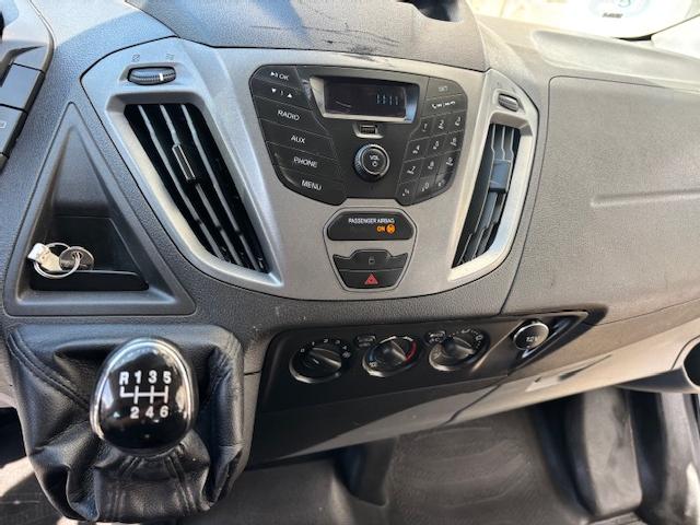Ford Transit Custom 2.0 Tdi 9 Plazas ocasion - VEHICULOS DE OCASION