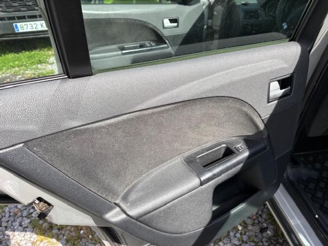 Ford Mondeo 2.0 Tdci 130 Cv Ghia ocasion - VEHICULOS DE OCASION