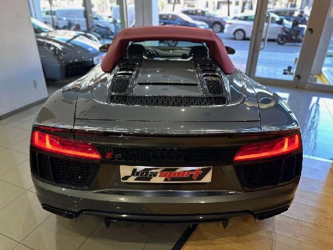Audi R8 Spyder 5.2 Fsi V10 Quattro S-tronic ocasion - Box Sport