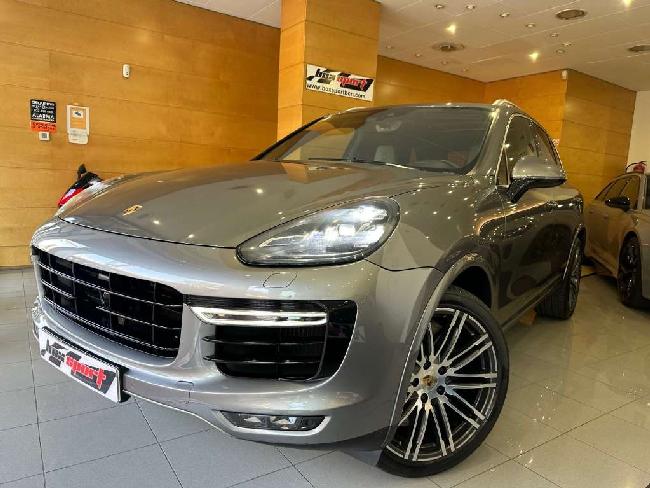 Porsche Cayenne Turbo S Aut. ocasion - Box Sport