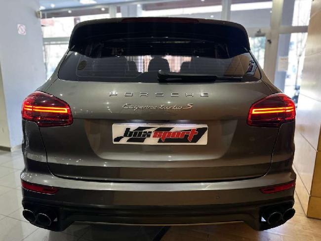 Porsche Cayenne Turbo S Aut. ocasion - Box Sport