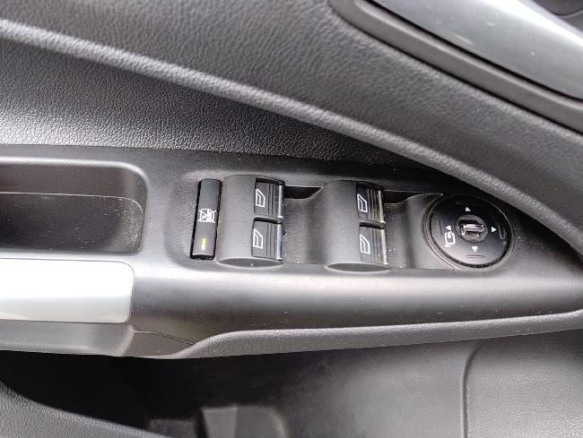 Ford Tourneo Conect Titanium 1.6 Tdci Techo Panoramico ocasion - VEHICULOS DE OCASION