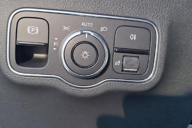 Mercedes B 180 *led*piel*gps*c�mara* ocasion - Granada Wagen