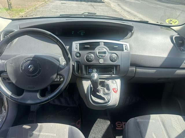 Renault Scenic 1.6 I 115 Cv ocasion - VEHICULOS DE OCASION